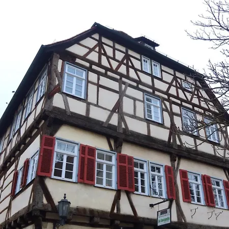 Triple In A Historic Half-timbered House Apartment